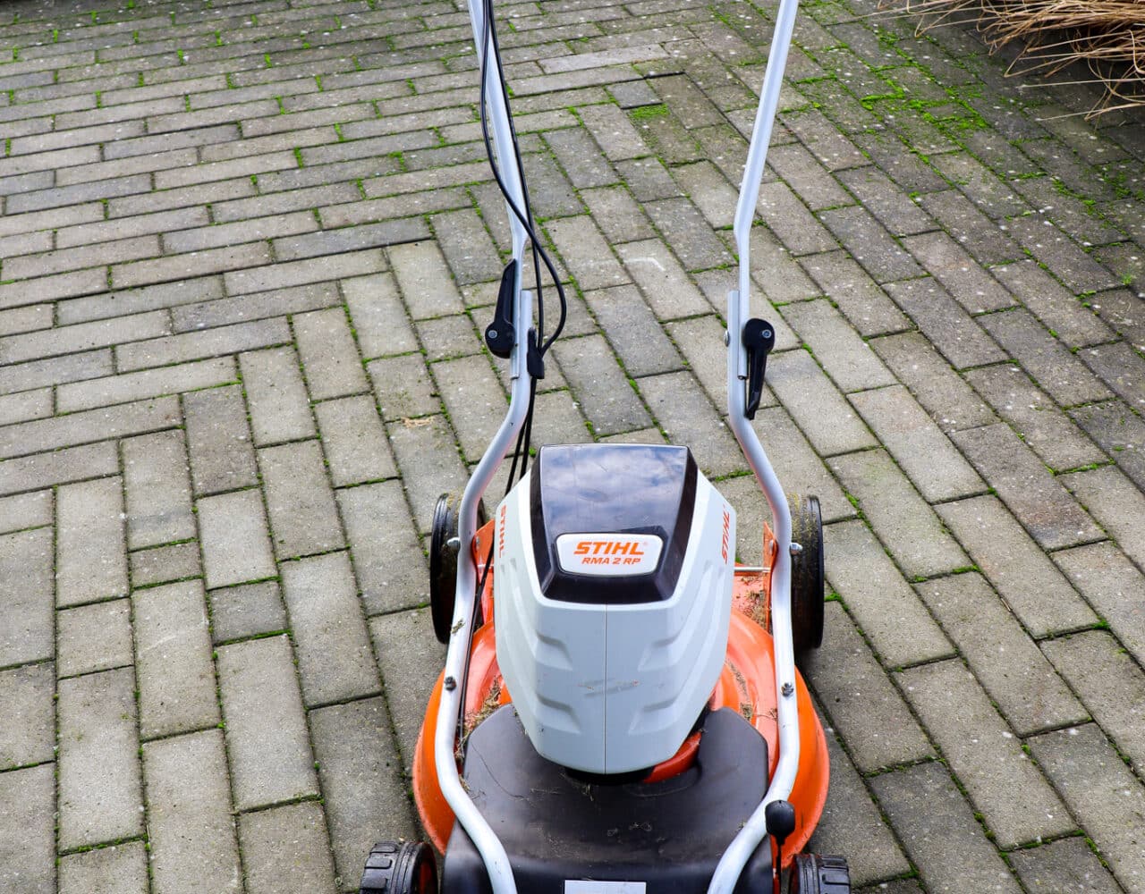 Stihl RMA 2 RPV Accu grasmaaier vooraanzicht